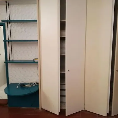 Casa Luna アパート カポリーヴェリ