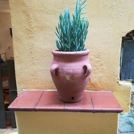 Casa Luna * カポリーヴェリ